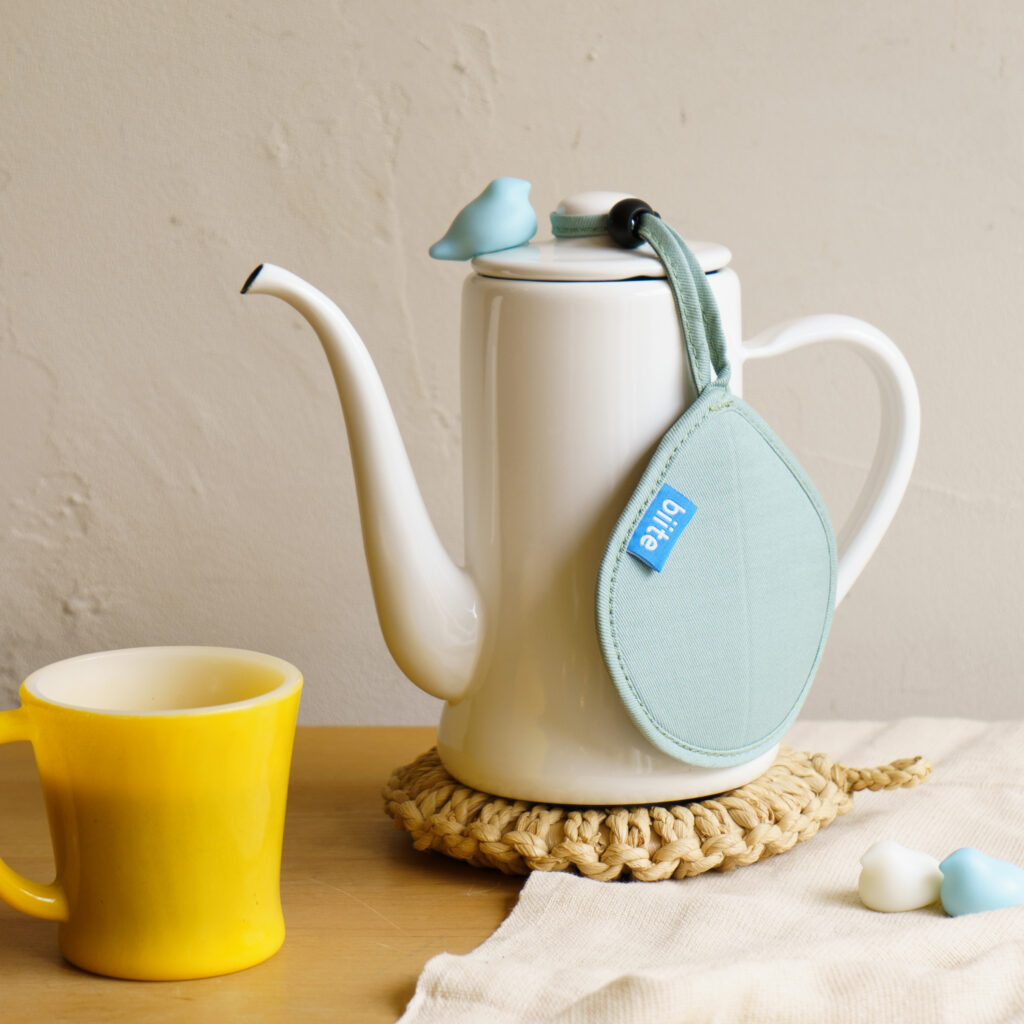 ホローポット、シリコーン蓋押さえ